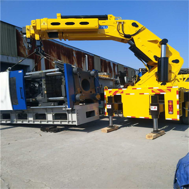 宁远 大吨位折臂吊出租费用解析：一小时租赁多少钱