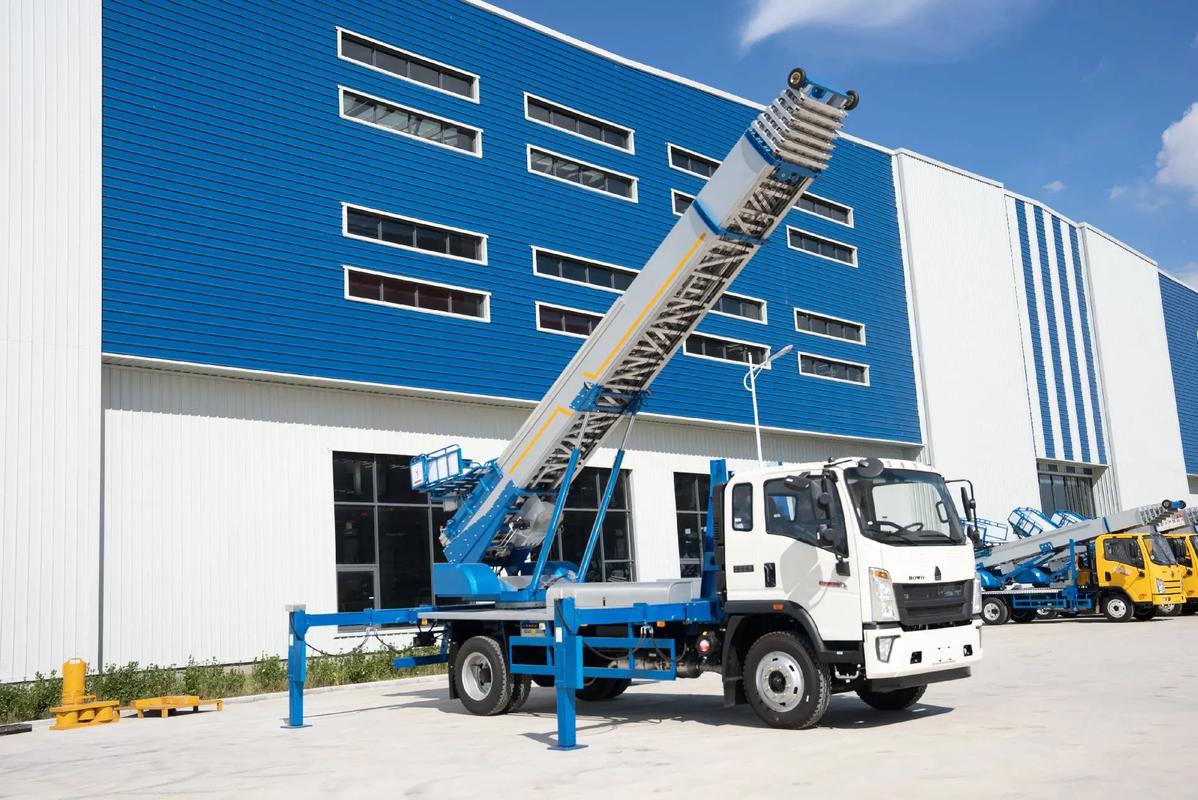 宁远小型云梯车上料车租赁多少钱