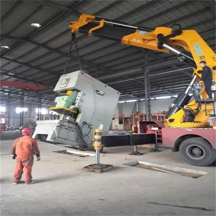 宁远80吨折臂吊车出租附近电话